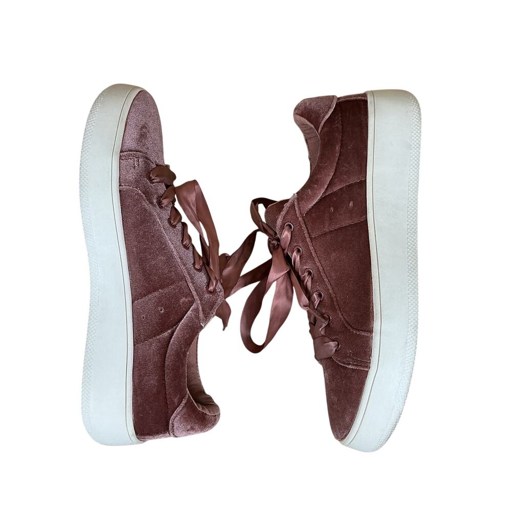 Big Buddha Sneakers Women’s 10 Pink Velvet Ribbon Lace Up Platform Chunky Shoes